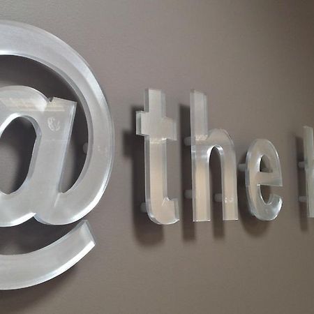 파머스턴노스 @ The Hub West 아파트 호텔 외부 사진